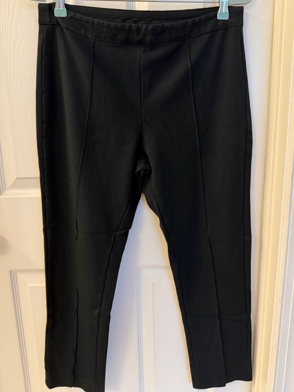 Soft Surroundings Seamed Front Leggings in black Sz PM